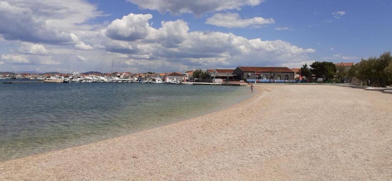 Beach Apartment Ana With Sea View, Balcony, Garden & Bbq, Murter - Dalmatia Dış mekan fotoğraf