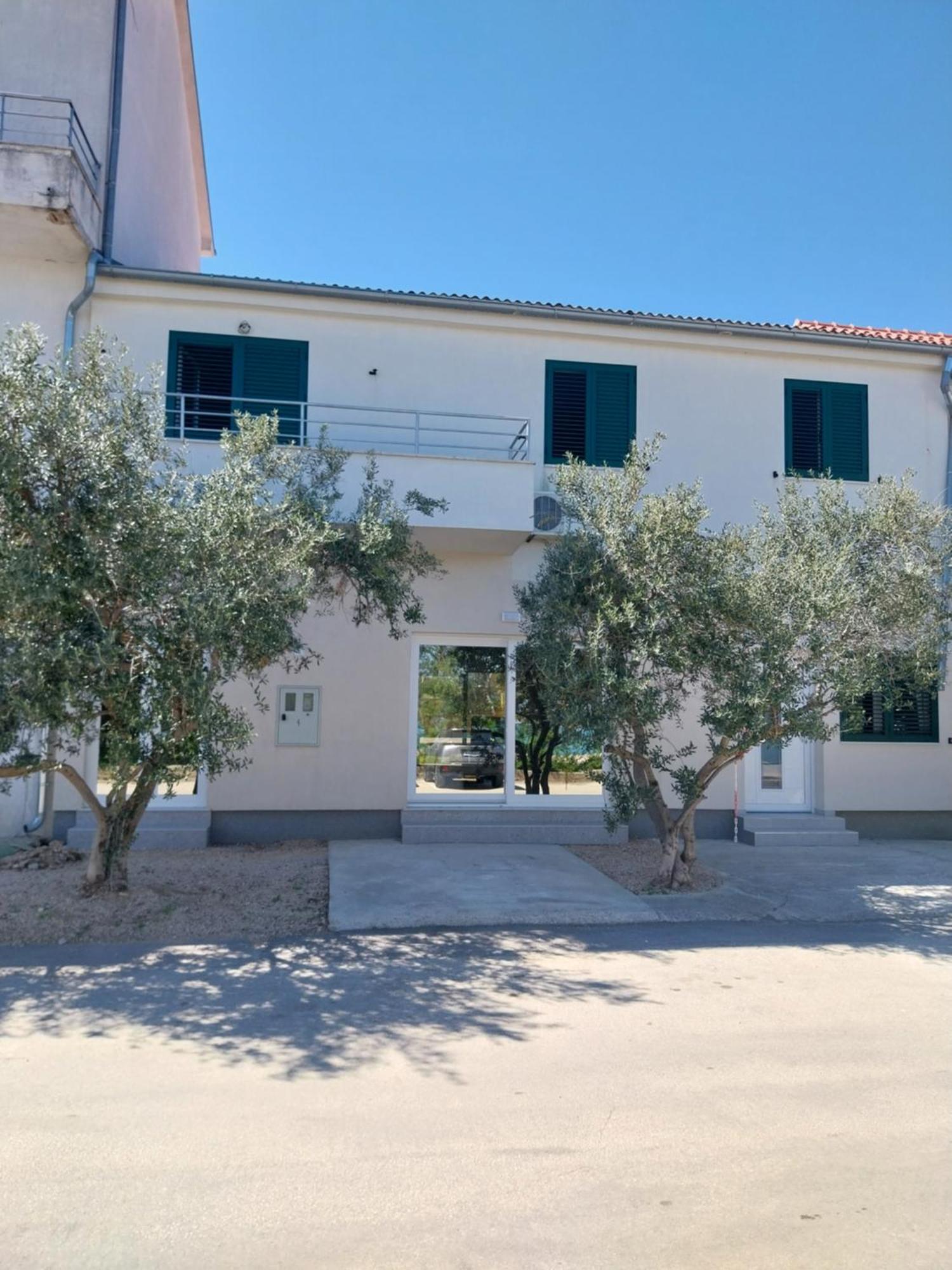 Beach Apartment Ana With Sea View, Balcony, Garden & Bbq, Murter - Dalmatia Dış mekan fotoğraf